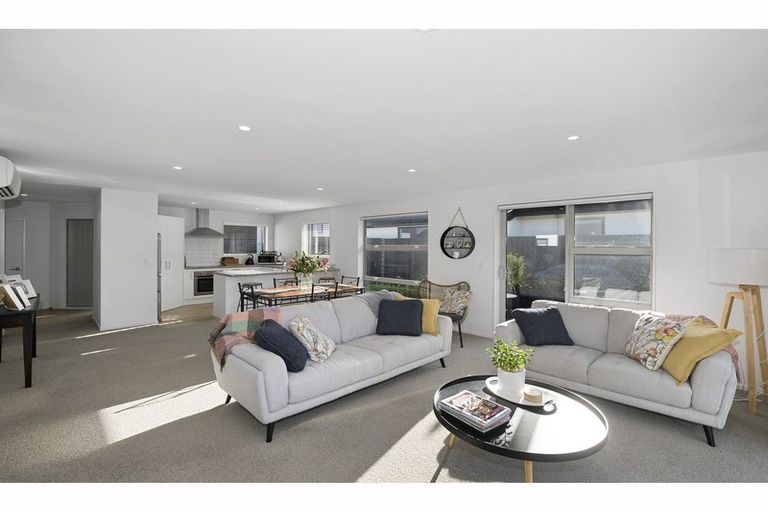 Photo of property in 7 Durell Lane, Halswell, Christchurch, 8025