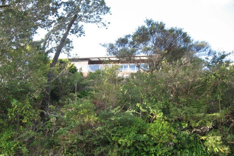 Photo of property in 168 Paku Drive, Tairua, 3508
