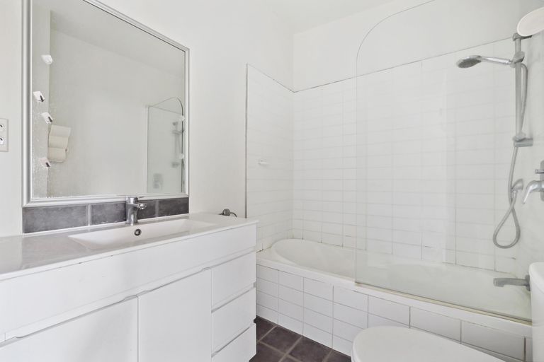 Photo of property in 17/42 Holly Street, Avondale, Auckland, 1026