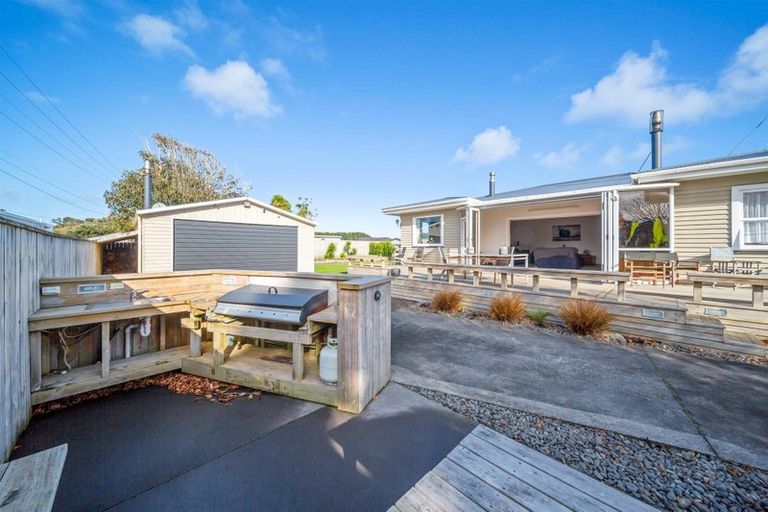Photo of property in 133 Fairfield Road, Hawera, 4610