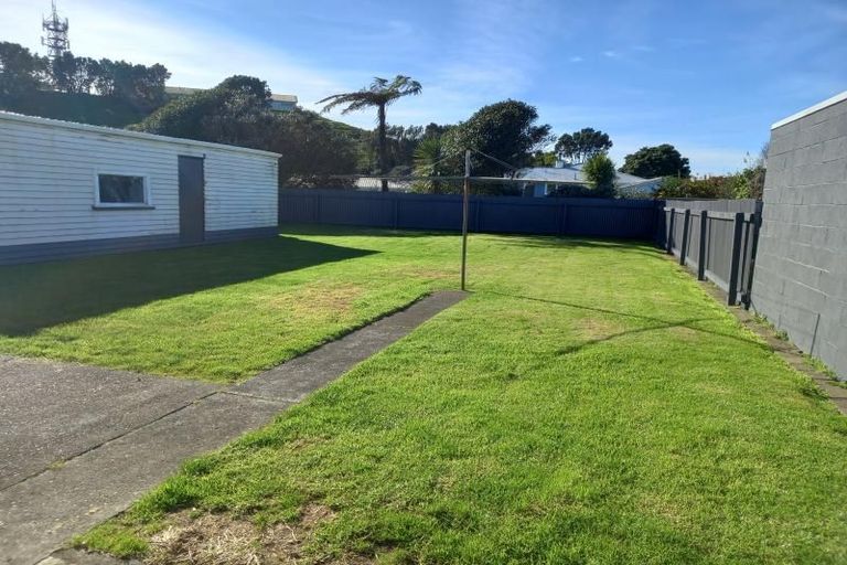 Photo of property in 23 Belair Avenue, Blagdon, New Plymouth, 4310