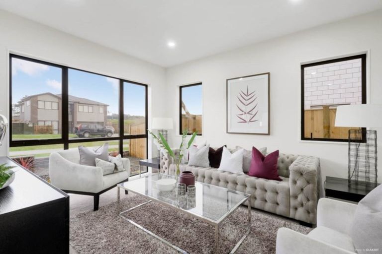 Photo of property in 7 Ballinabreen Road, Flat Bush, Auckland, 2019