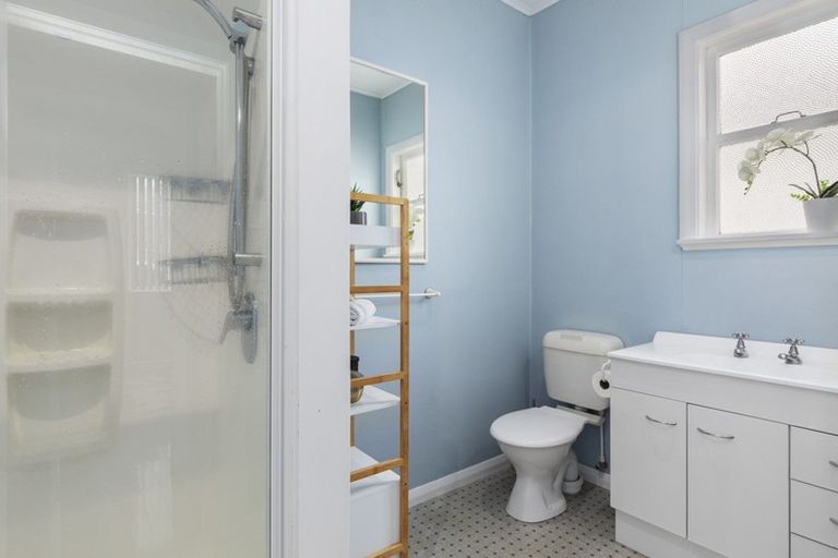 Photo of property in 42 Lincoln Avenue, Epuni, Lower Hutt, 5011