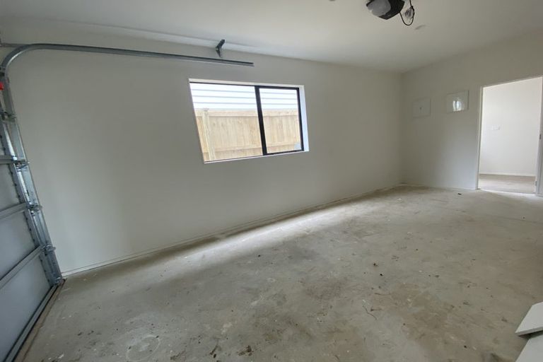 Photo of property in 22d Tui Crescent, Manurewa, Auckland, 2102