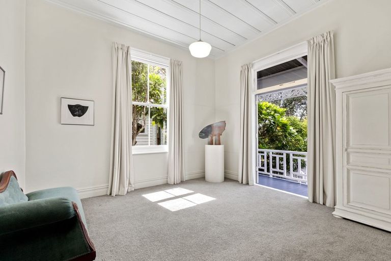 Photo of property in 1 Arawa Avenue, Devonport, Auckland, 0624