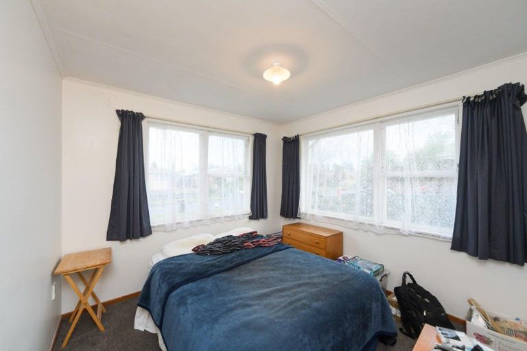 Photo of property in 61 Stephens Crescent, Highbury, Palmerston North, 4412