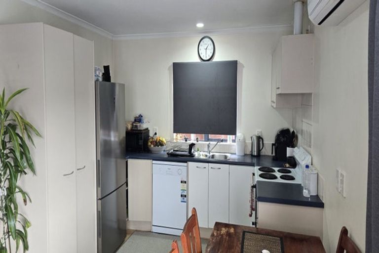 Photo of property in 9 Aronia Way, Goodwood Heights, Auckland, 2105