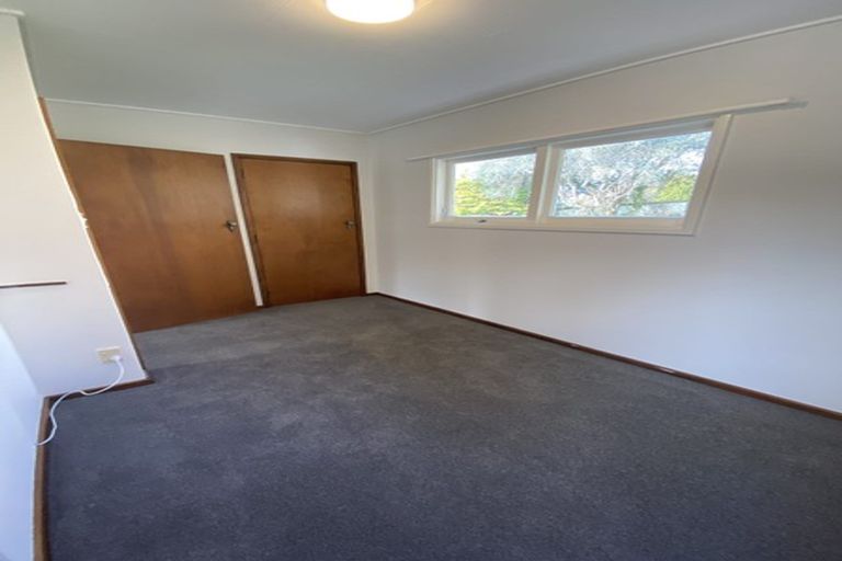 Photo of property in 3 Woodford Way, Crofton Downs, Wellington, 6035