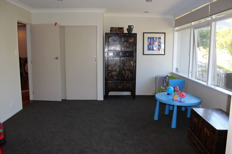 Photo of property in 23 Eastcliffe Road, Castor Bay, Auckland, 0620