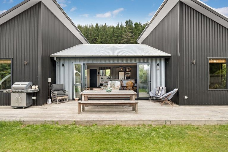 Photo of property in 6 Kingan Road, Luggate, Cromwell, 9383