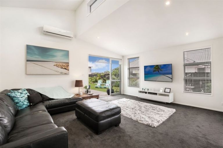 Photo of property in 8 Defender Crescent, Beachlands, Auckland, 2018