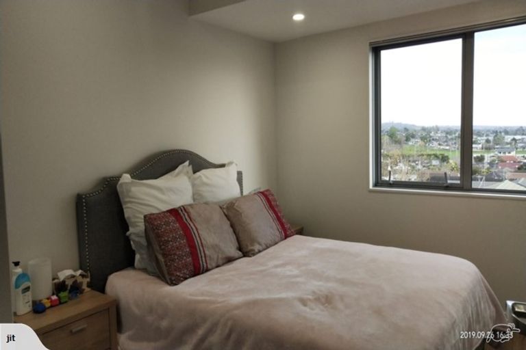 Photo of property in 5/46 Wellington Street, Howick, Auckland, 2014