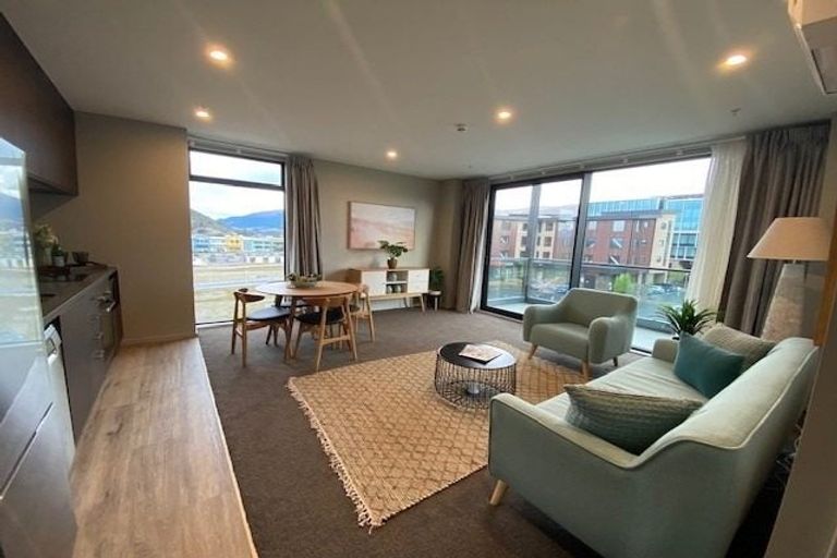 Photo of property in 34 Red Oaks Drive, Frankton, Queenstown, 9300