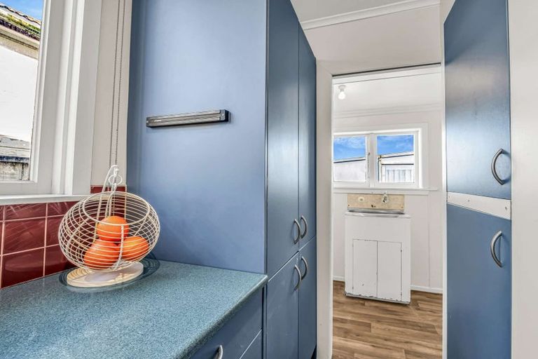 Photo of property in 5 Barrack Street, Whanganui, 4500