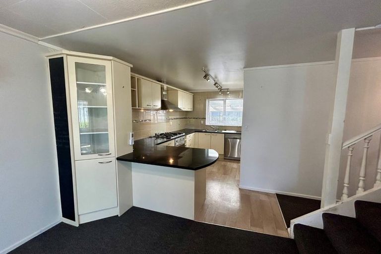 Photo of property in 10a Amun Place, Pomare, Rotorua, 3015