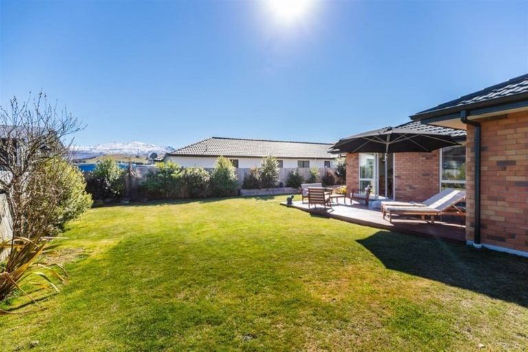 Photo of property in 10 Risinghurst Terrace, Lower Shotover, Queenstown, 9304