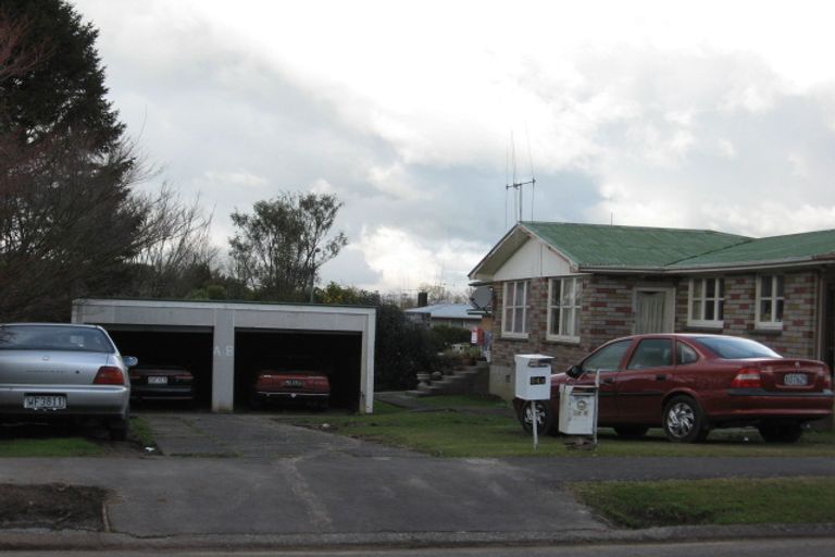 Photo of property in 84a Aurora Terrace, Hillcrest, Hamilton, 3216