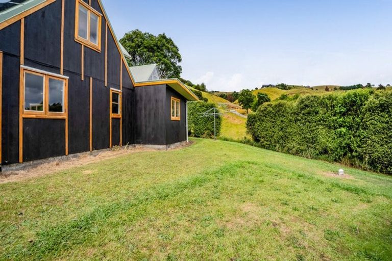 Photo of property in 150 Surrey Hill Road, Kaitake, New Plymouth, 4374