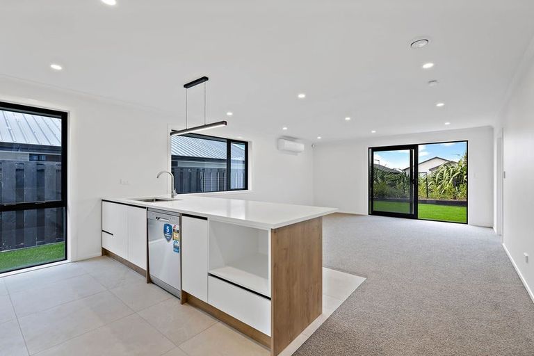 Photo of property in 12 Kotuku Way, Te Kauwhata, 3710