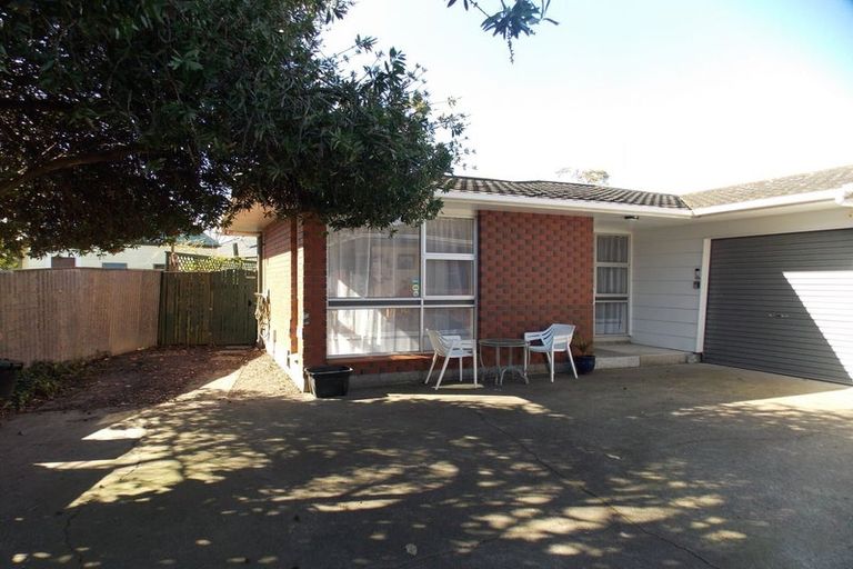 Photo of property in 14a Terry Crescent, Milson, Palmerston North, 4414