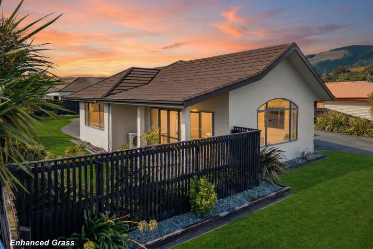 Photo of property in 18 Best Place, Stoke, Nelson, 7011