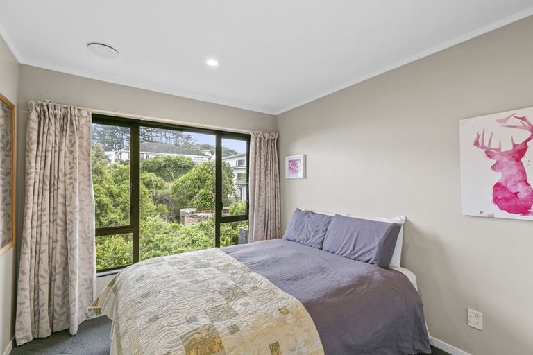 Photo of property in 25a Spenmoor Street, Newlands, Wellington, 6037