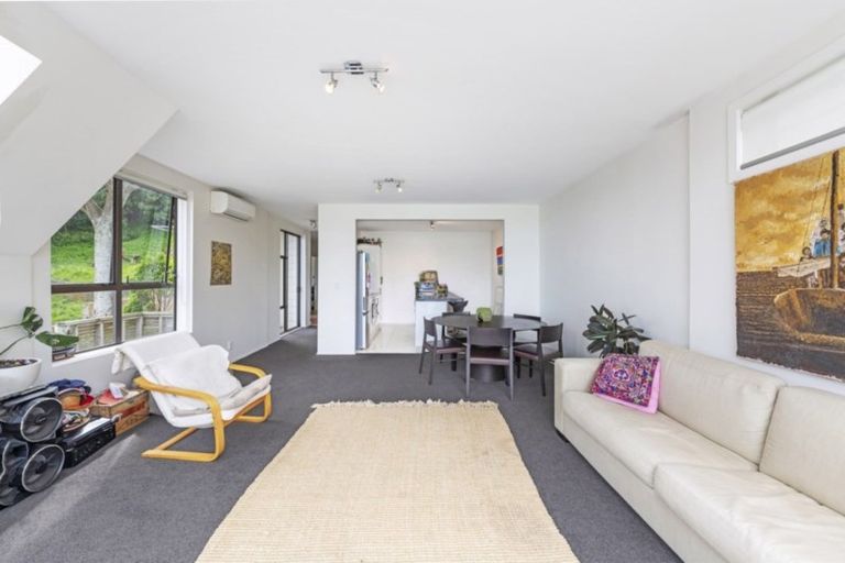 Photo of property in 75 Maida Vale Road, Roseneath, Wellington, 6011