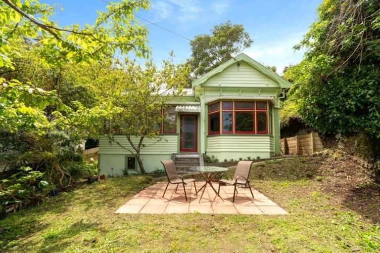 Photo of property in 46 Norway Street, Aro Valley, Wellington, 6012