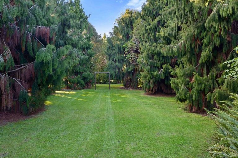 Photo of property in 150 Rangiuru Road, Otaki, 5512