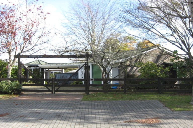 Photo of property in 36 Nisbet Terrace, Kinloch, Taupo, 3377