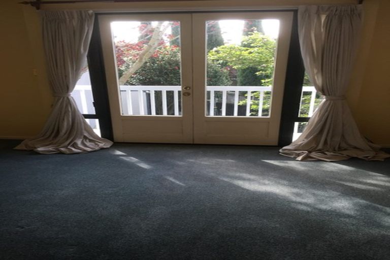 Photo of property in 4a Denley Gardens, Avonhead, Christchurch, 8042