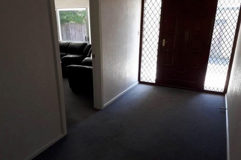 Photo of property in 8 Ketton Place, St Albans, Christchurch, 8052