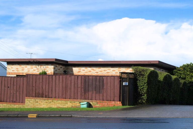 Photo of property in 1/8 Ridge Road, Howick, Auckland, 2014