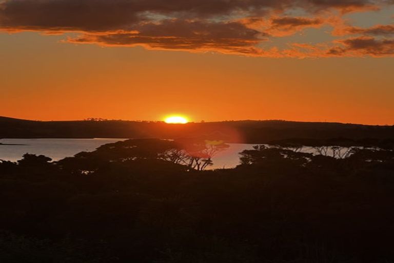 Photo of property in 452 Pahi Road, Pahi, Paparoa, 0571