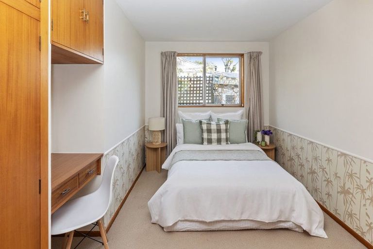 Photo of property in 2/69 Wiggins Street, Sumner, Christchurch, 8081