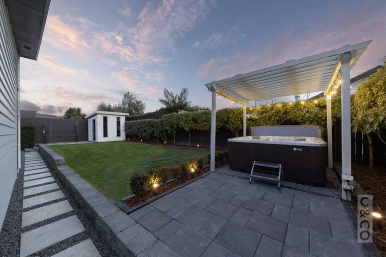 Photo of property in 11 Parlane Drive, Huapai, Kumeu, 0810