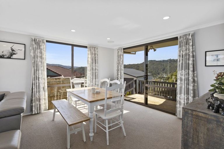 Photo of property in 20 Fenchurch Grove, Stokes Valley, Lower Hutt, 5019