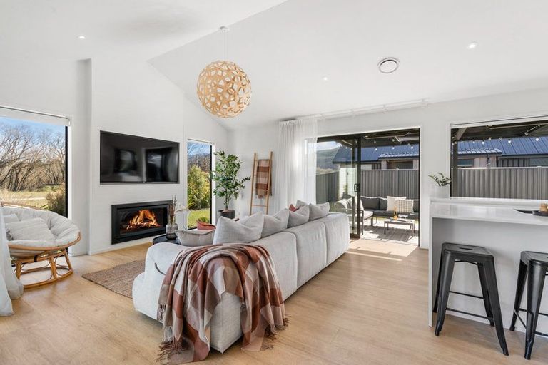 Photo of property in 35 Headley Drive, Lower Shotover, Queenstown, 9304