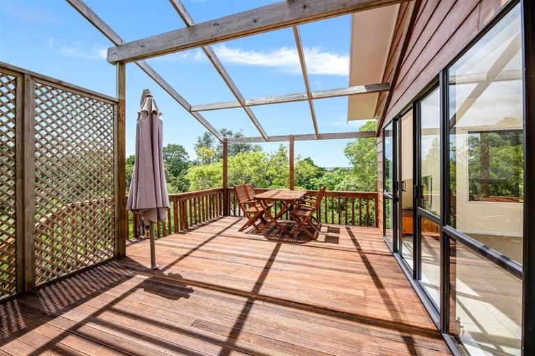 Photo of property in 44 Rhinevale Close, Henderson, Auckland, 0612