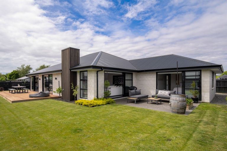 Photo of property in 9 Spencer Place, Springlands, Blenheim, 7201