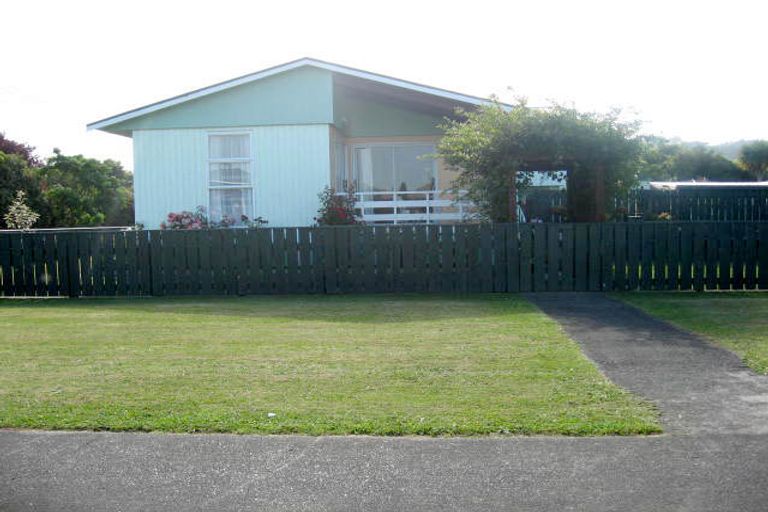 Photo of property in 3 Delhi Avenue, Aramoho, Whanganui, 4500