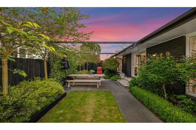 Photo of property in 14a Lothian Street, Ilam, Christchurch, 8041