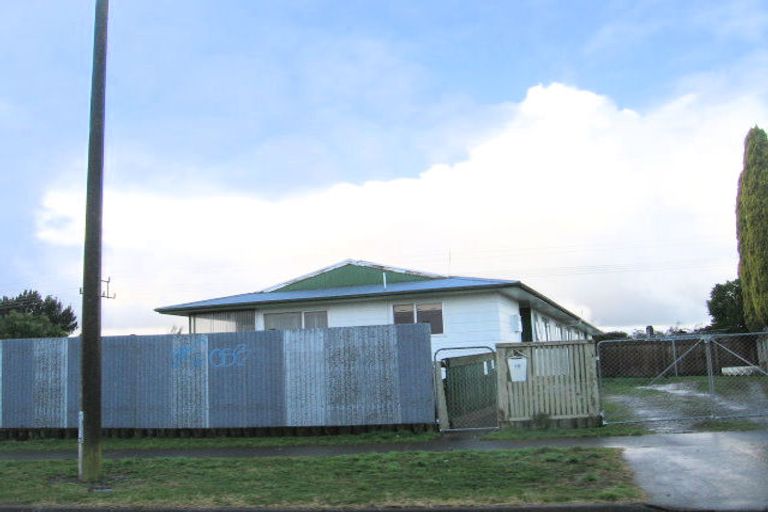 Photo of property in 18 Palgrave Avenue, Flaxmere, Hastings, 4120