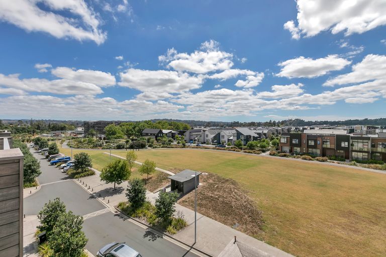Photo of property in 305/160d Hobsonville Point Road, Hobsonville, Auckland, 0616