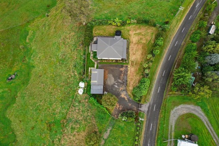Photo of property in 64 Mount Biggs Road, Halcombe, Feilding, 4779