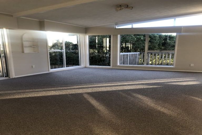 Photo of property in 19b Arrow Road, Forrest Hill, Auckland, 0620