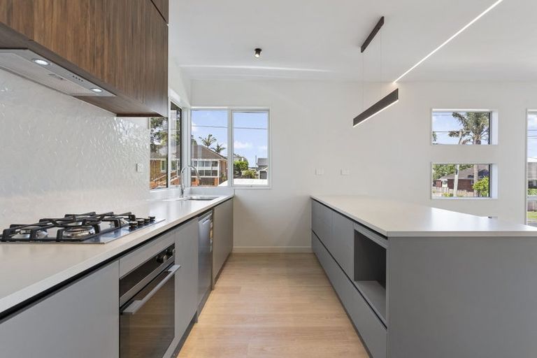 Photo of property in 3 Corrella Road, Belmont, Auckland, 0622