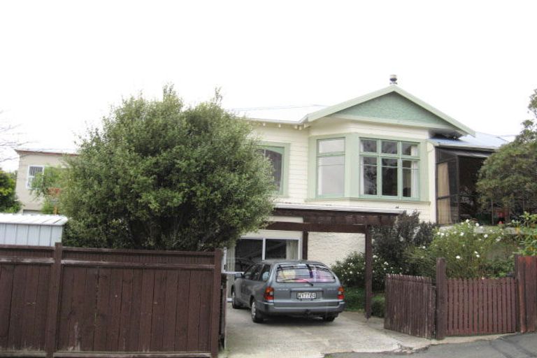 Photo of property in 14 Mataora Road, Kenmure, Dunedin, 9011