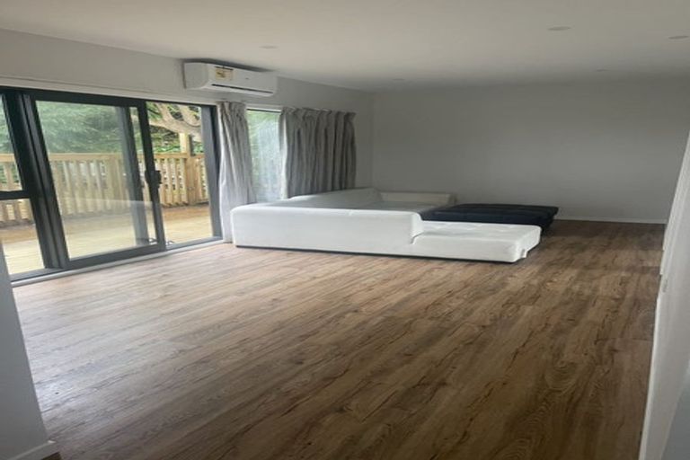 Photo of property in 42 Walter Street, Hauraki, Auckland, 0622