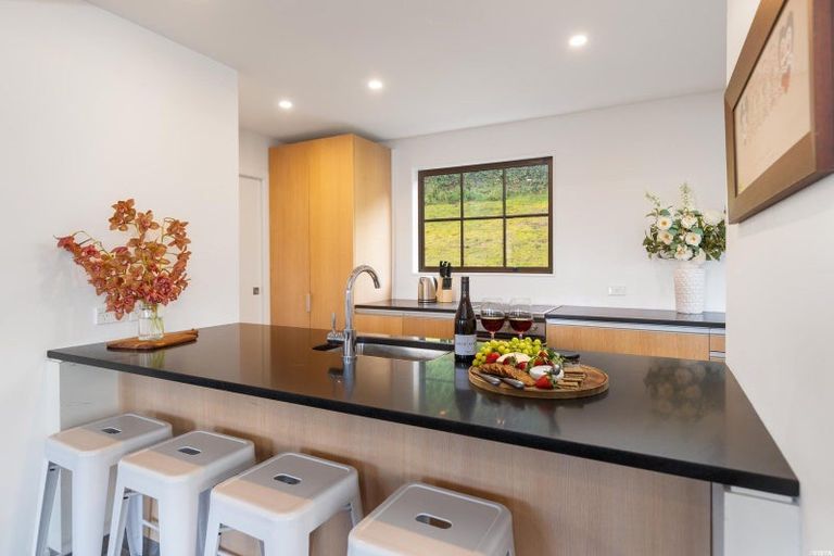 Photo of property in 136 Fernhill Road, Fernhill, Queenstown, 9300